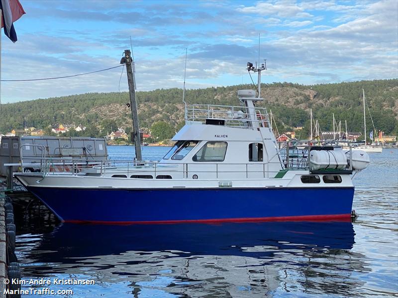 kalven (Passenger ship) - IMO , MMSI 257236700, Call Sign LM2889 under the flag of Norway