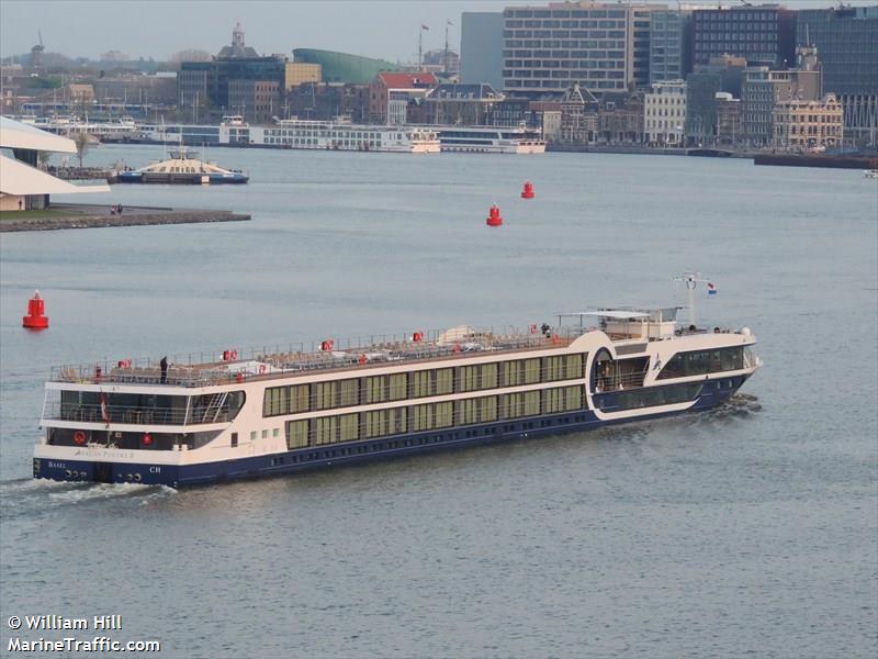 avalon poetry 2 (Passenger ship) - IMO , MMSI 269057452, Call Sign HE7450 under the flag of Switzerland