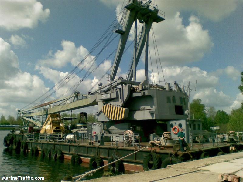 spk-15 (Port tender) - IMO , MMSI 272120400 under the flag of Ukraine