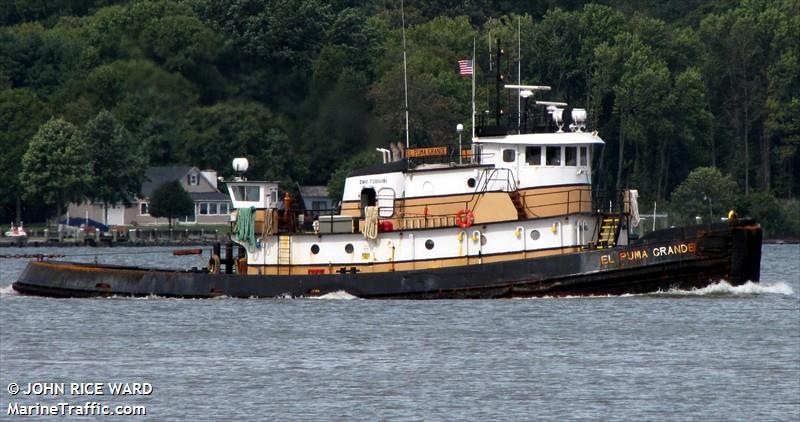 el puma grande (Tug) - IMO 7200180, MMSI 367059950, Call Sign WDC669 under the flag of United States (USA)