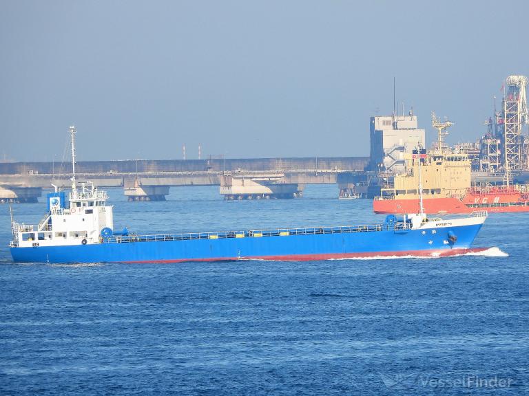 hicho (General Cargo Ship) - IMO 9667655, MMSI 431004127, Call Sign JD3462 under the flag of Japan