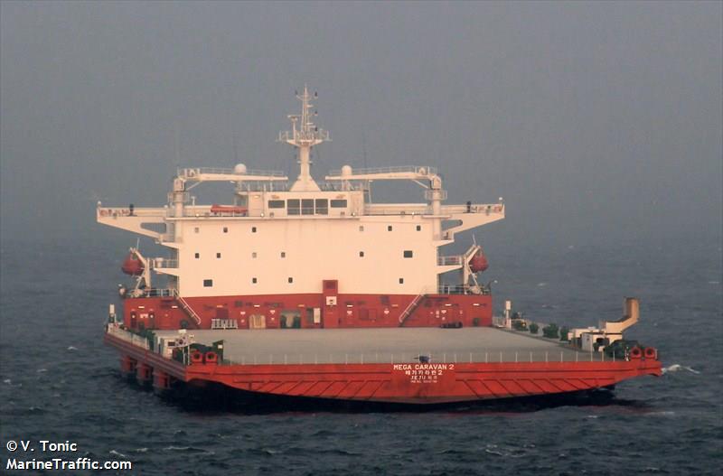 mega caravan 2 (Heavy Load Carrier) - IMO 9586758, MMSI 441946000, Call Sign DSMZ7 under the flag of Korea