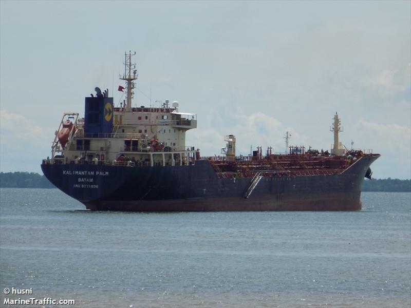 kalimantan palm (Chemical/Oil Products Tanker) - IMO 9371036, MMSI 525003103, Call Sign POLO under the flag of Indonesia