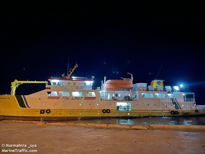 sabuk nusantara 104 (Passenger/General Cargo Ship) - IMO 9813785, MMSI 525101076, Call Sign YCDM2 under the flag of Indonesia