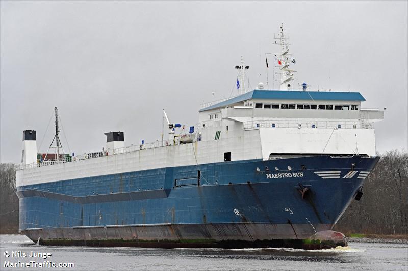 maestro sun (Ro-Ro Cargo Ship) - IMO 8401133, MMSI 538001857, Call Sign V7ET2 under the flag of Marshall Islands