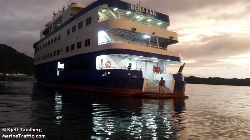 berakah (Passenger (Cruise) Ship) - IMO 7047136, MMSI 720958000, Call Sign CPB3049 under the flag of Bolivia