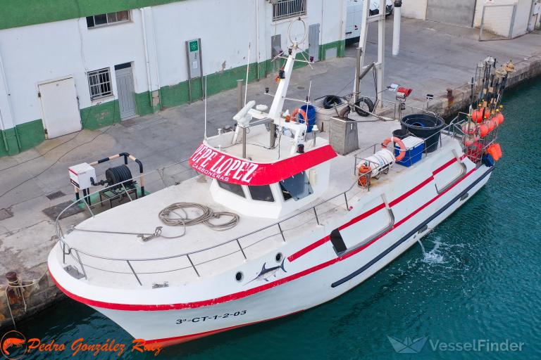 pepe lopez (Fishing vessel) - IMO , MMSI 224342590 under the flag of Spain
