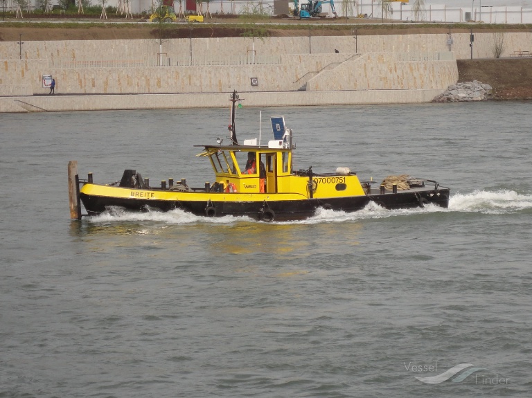 breite (Fishing vessel) - IMO , MMSI 269056789, Call Sign HE6789 under the flag of Switzerland