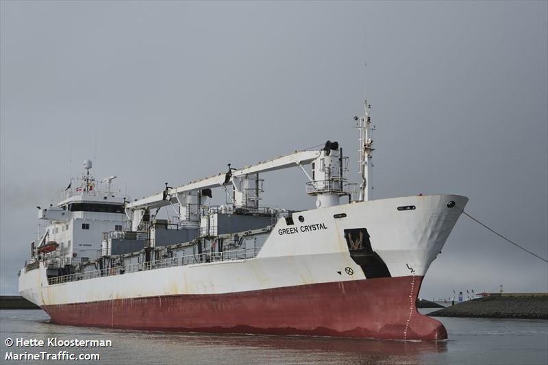 green crystal (Refrigerated Cargo Ship) - IMO 8920995, MMSI 311009700, Call Sign C6XH5 under the flag of Bahamas
