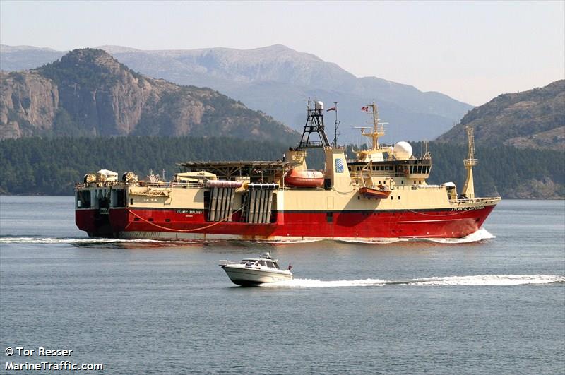 sanco atlantic (Research Vessel) - IMO 8610667, MMSI 311777000, Call Sign C6TU2 under the flag of Bahamas