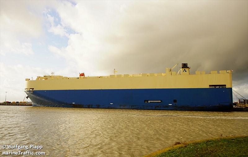 grand hero (Vehicles Carrier) - IMO 9339806, MMSI 372857000, Call Sign 3EKW7 under the flag of Panama