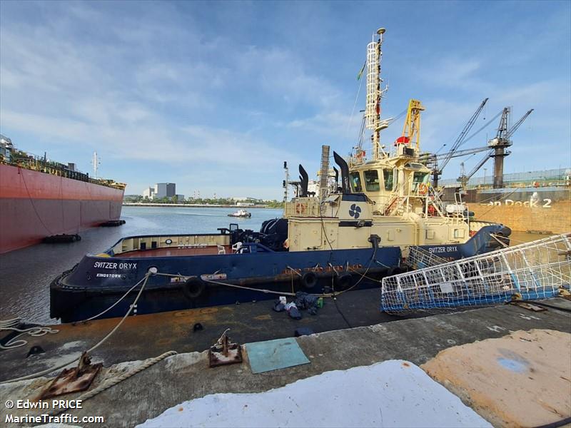 svitzer oryx (Tug) - IMO 9554341, MMSI 375351000, Call Sign J8B6084 under the flag of St Vincent & Grenadines