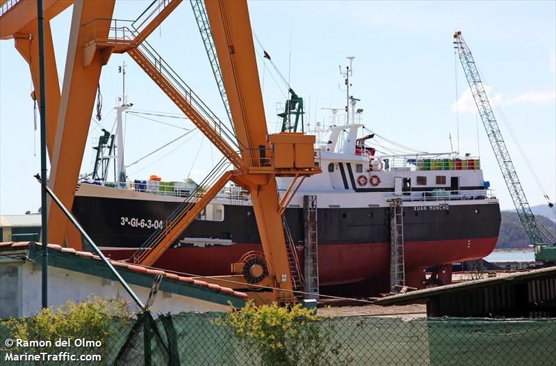 fv xuan moncho (Fishing Vessel) - IMO 9324021, MMSI 224152340, Call Sign ECIZ under the flag of Spain