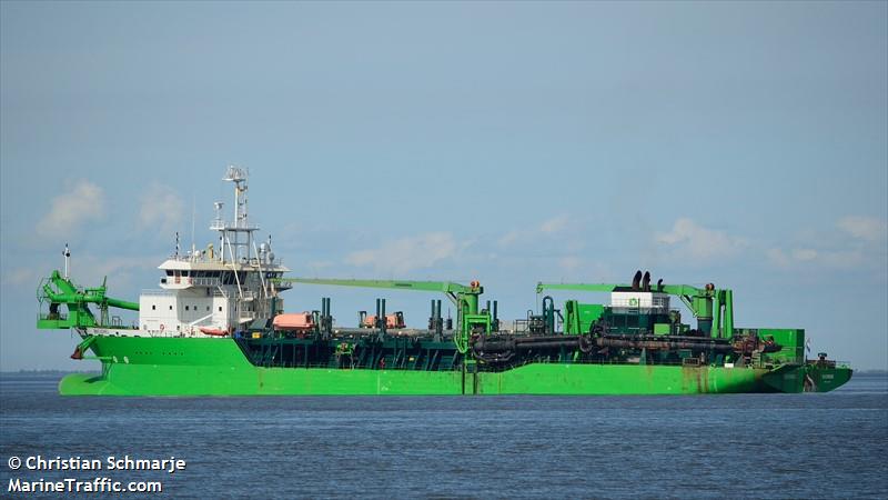 breughel (Hopper Dredger) - IMO 9602849, MMSI 244020374, Call Sign PCKS under the flag of Netherlands