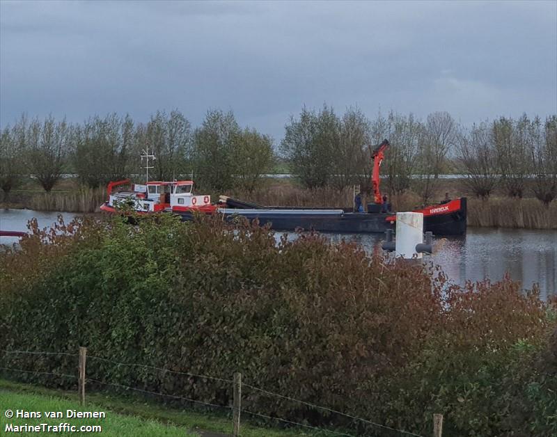 rivierdijk (Dredging or UW ops) - IMO , MMSI 244182474 under the flag of Netherlands