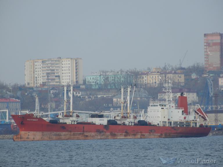 retriever (Refrigerated Cargo Ship) - IMO 9109500, MMSI 273397490, Call Sign UBXG under the flag of Russia