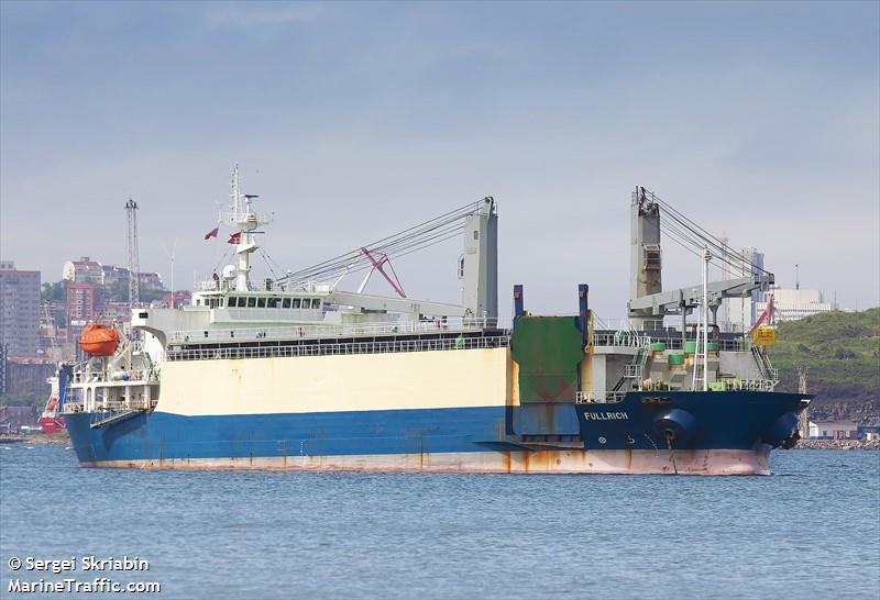 fullrich (Ro-Ro Cargo Ship) - IMO 9314595, MMSI 352587000, Call Sign H8NF under the flag of Panama