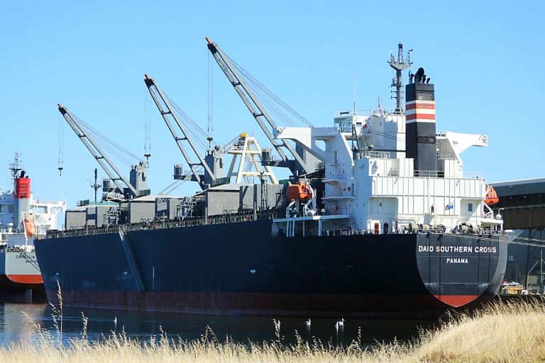 daio southern cross (Wood Chips Carrier) - IMO 9566629, MMSI 373167000, Call Sign 3EWL2 under the flag of Panama