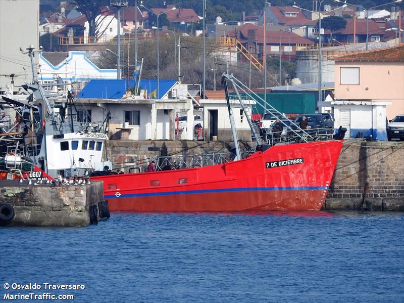 7 de diciembre (Fishing Vessel) - IMO 8701985, MMSI 701000719, Call Sign LW 6735 under the flag of Argentina