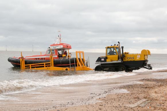 caister lifeboat (SAR) - IMO , MMSI 235017305, Call Sign MDUD6 under the flag of United Kingdom (UK)