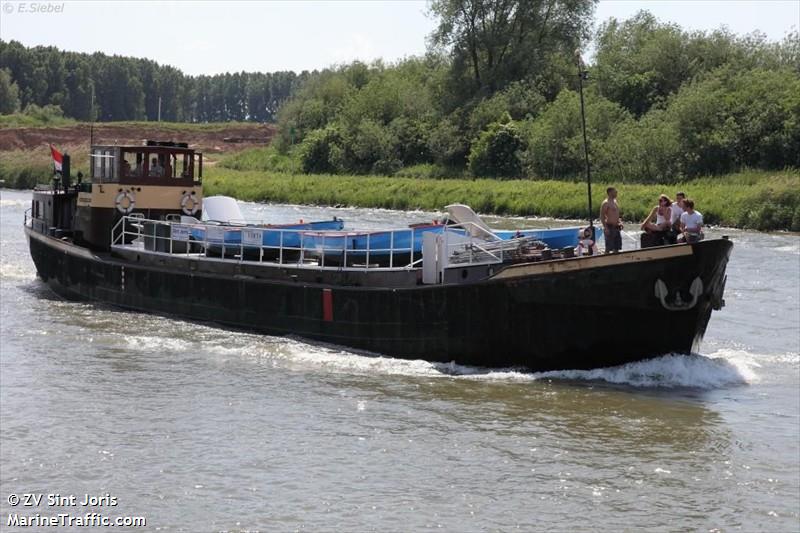 makke beer iii (Cargo ship) - IMO , MMSI 244660267, Call Sign PI3306 under the flag of Netherlands