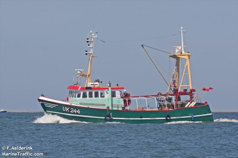 bokabarge 6 (Dredging or UW ops) - IMO , MMSI 244892000, Call Sign PDWK under the flag of Netherlands