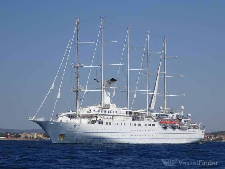wind surf (Passenger (Cruise) Ship) - IMO 8700785, MMSI 309242000, Call Sign C6I06 under the flag of Bahamas