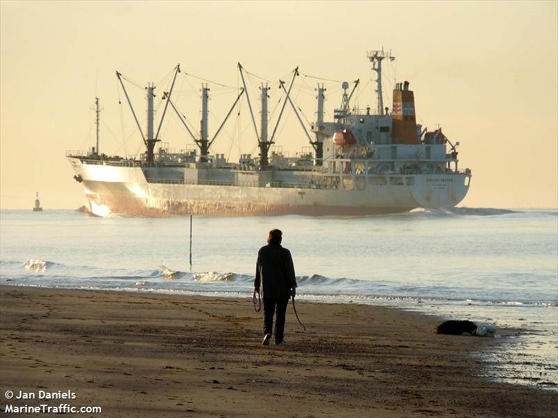 frio chikuma (Refrigerated Cargo Ship) - IMO 9184536, MMSI 353306000, Call Sign 3FWG8 under the flag of Panama