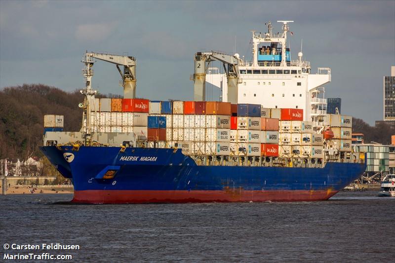 maersk niagara (Container Ship) - IMO 9434905, MMSI 477170400, Call Sign VREO9 under the flag of Hong Kong