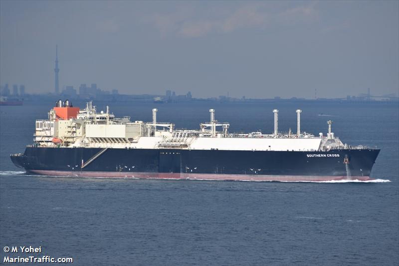 southern cross (LNG Tanker) - IMO 9613147, MMSI 477476100, Call Sign VRNU9 under the flag of Hong Kong