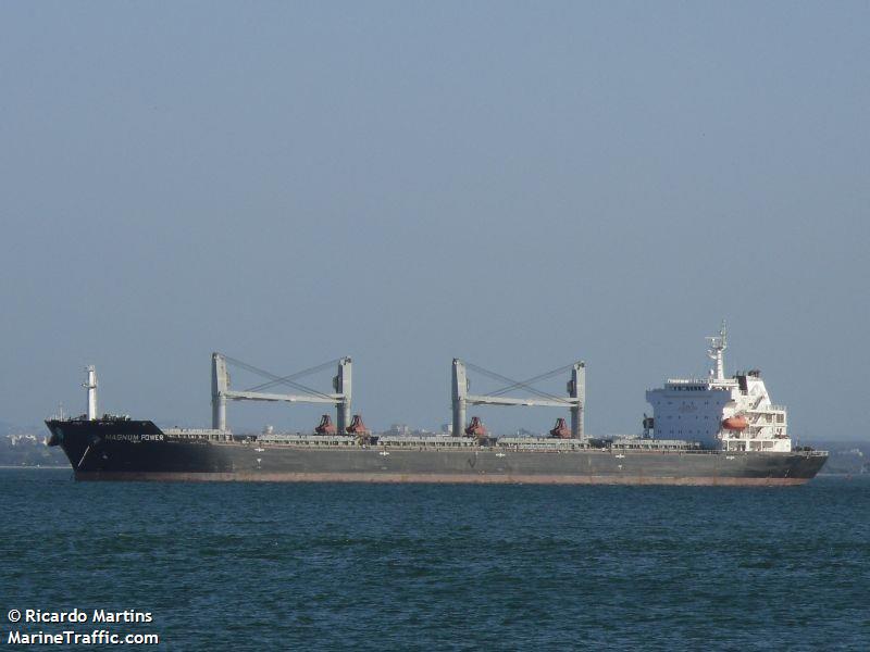 magnum power (Bulk Carrier) - IMO 9488968, MMSI 538003223, Call Sign V7PG4 under the flag of Marshall Islands