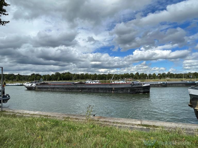 eragon (Cargo ship) - IMO , MMSI 205415990, Call Sign OT4159 under the flag of Belgium