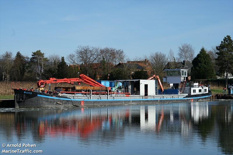 mars (Dredging or UW ops) - IMO , MMSI 211708730, Call Sign DB7785 under the flag of Germany