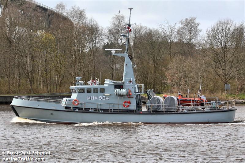 mhv 904 lyoe (Military ops) - IMO , MMSI 219000161, Call Sign OVLD under the flag of Denmark