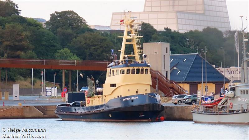 svitzer helios (Tug) - IMO 7321659, MMSI 219011629, Call Sign OULX2 under the flag of Denmark