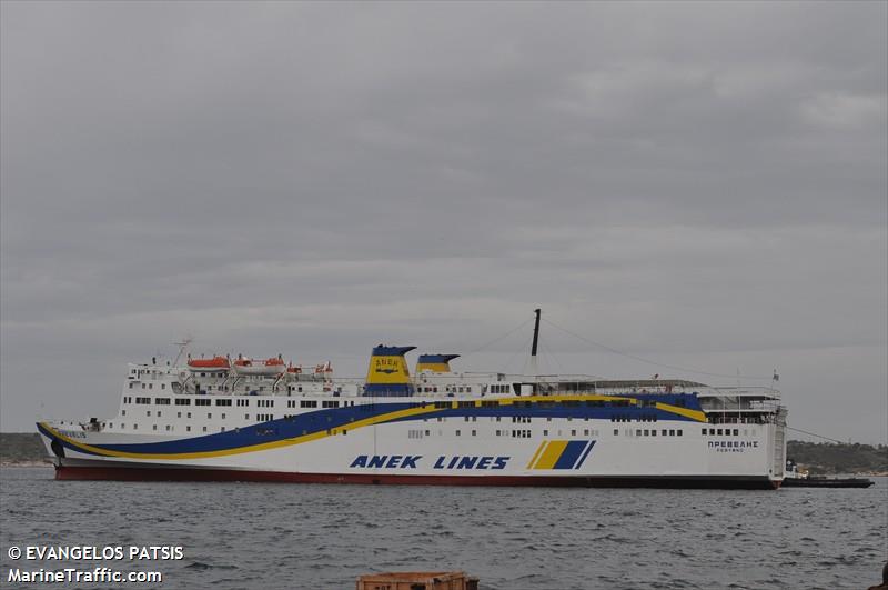 prevelis (Passenger/Ro-Ro Cargo Ship) - IMO 8020927, MMSI 239297000, Call Sign SYDL under the flag of Greece