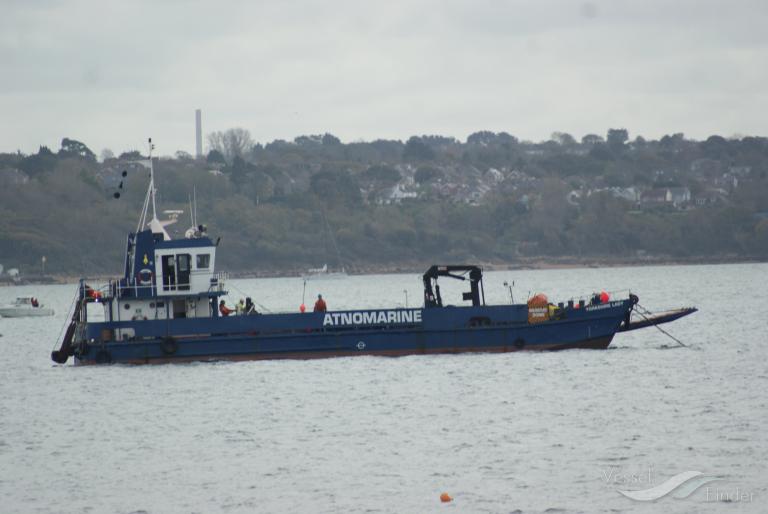 yorkshire lady (Diving ops) - IMO , MMSI 250001815, Call Sign EI-HR-7 under the flag of Ireland