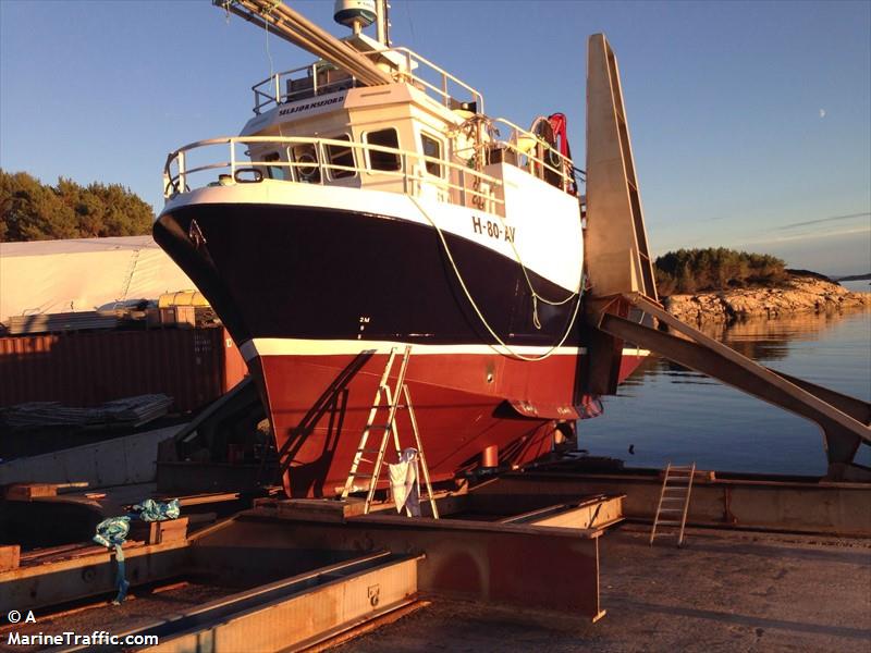 luna (Fishing vessel) - IMO , MMSI 257736600, Call Sign  LF5709 under the flag of Norway