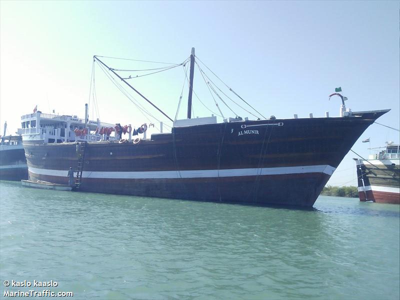 al munir (Sailing vessel) - IMO , MMSI 419956049, Call Sign 8VOS under the flag of India
