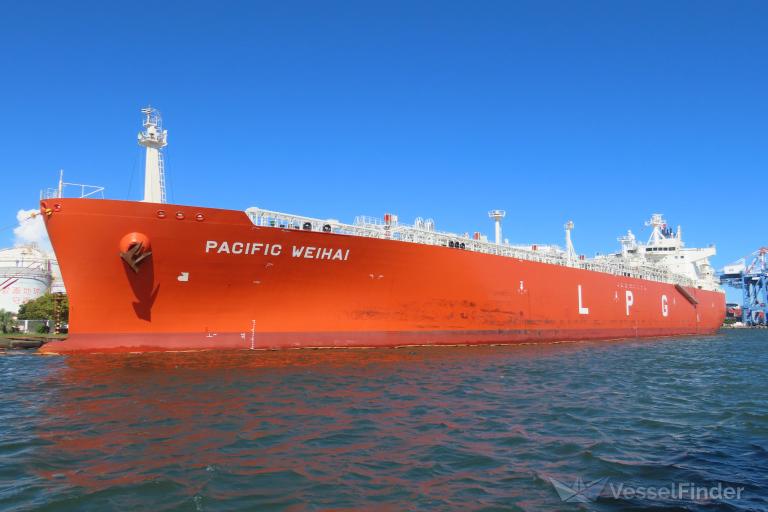 pacific weihai (LPG Tanker) - IMO 9739977, MMSI 477027700, Call Sign VRPL5 under the flag of Hong Kong