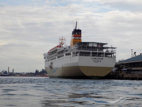 km labobar (Passenger Ship) - IMO 9281542, MMSI 525005052, Call Sign YHKN under the flag of Indonesia