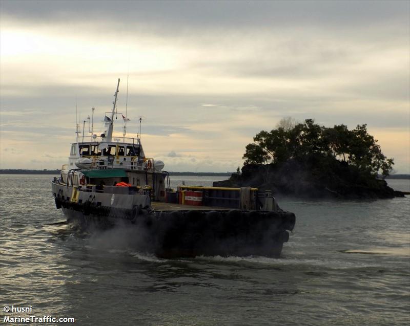 mv.bekisar (Offshore Tug/Supply Ship) - IMO 9111278, MMSI 525017012, Call Sign YD4169. under the flag of Indonesia