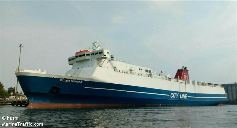 mutiara ferindo 2 (Passenger ship) - IMO , MMSI 525100865, Call Sign YBQM2 under the flag of Indonesia