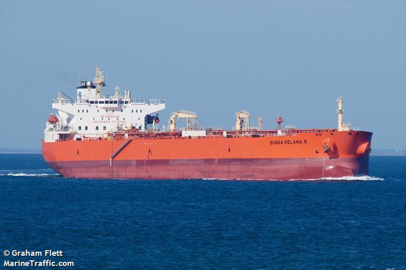 bunga kelana 9 (Crude Oil Tanker) - IMO 9292979, MMSI 533906000, Call Sign 9MGG9 under the flag of Malaysia