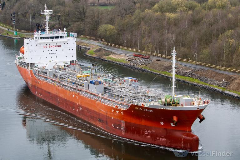 swan pride (Chemical/Oil Products Tanker) - IMO 9806665, MMSI 563022600, Call Sign 9V3871 under the flag of Singapore