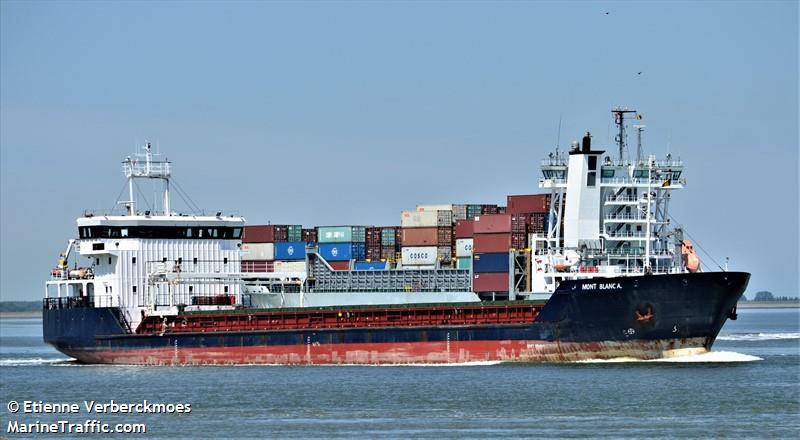 mont blanc a. (General Cargo Ship) - IMO 9297125, MMSI 214182766, Call Sign ER2766 under the flag of Moldova