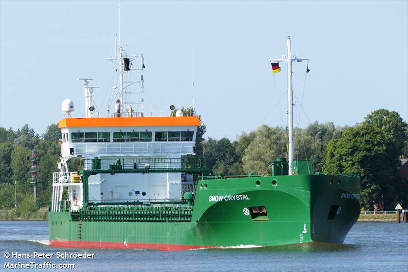 snow crystal (General Cargo Ship) - IMO 9818319, MMSI 231800000, Call Sign OZ2177 under the flag of Faeroe Islands