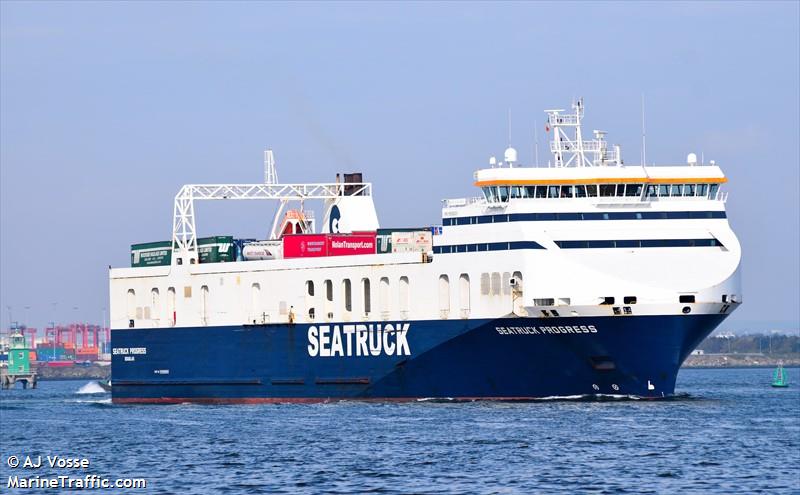 seatruck progress (Ro-Ro Cargo Ship) - IMO 9506203, MMSI 235088244, Call Sign 2EUK3 under the flag of United Kingdom (UK)