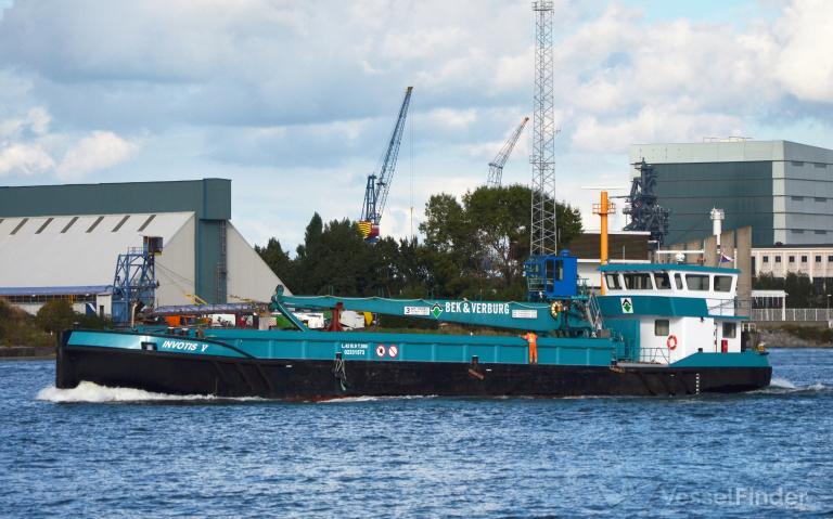 invotis v (Dredging or UW ops) - IMO , MMSI 244630439, Call Sign PH9467 under the flag of Netherlands