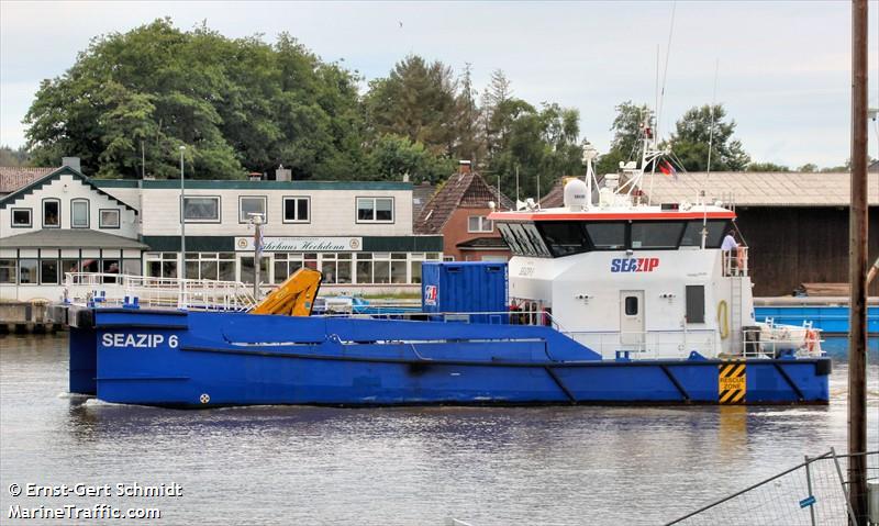 seazip 6 (Offshore Tug/Supply Ship) - IMO 9776119, MMSI 244650652, Call Sign PBGR under the flag of Netherlands